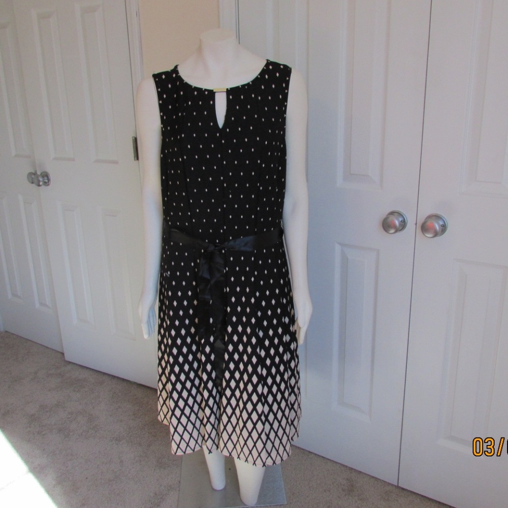 HAANI Beautiful Dress